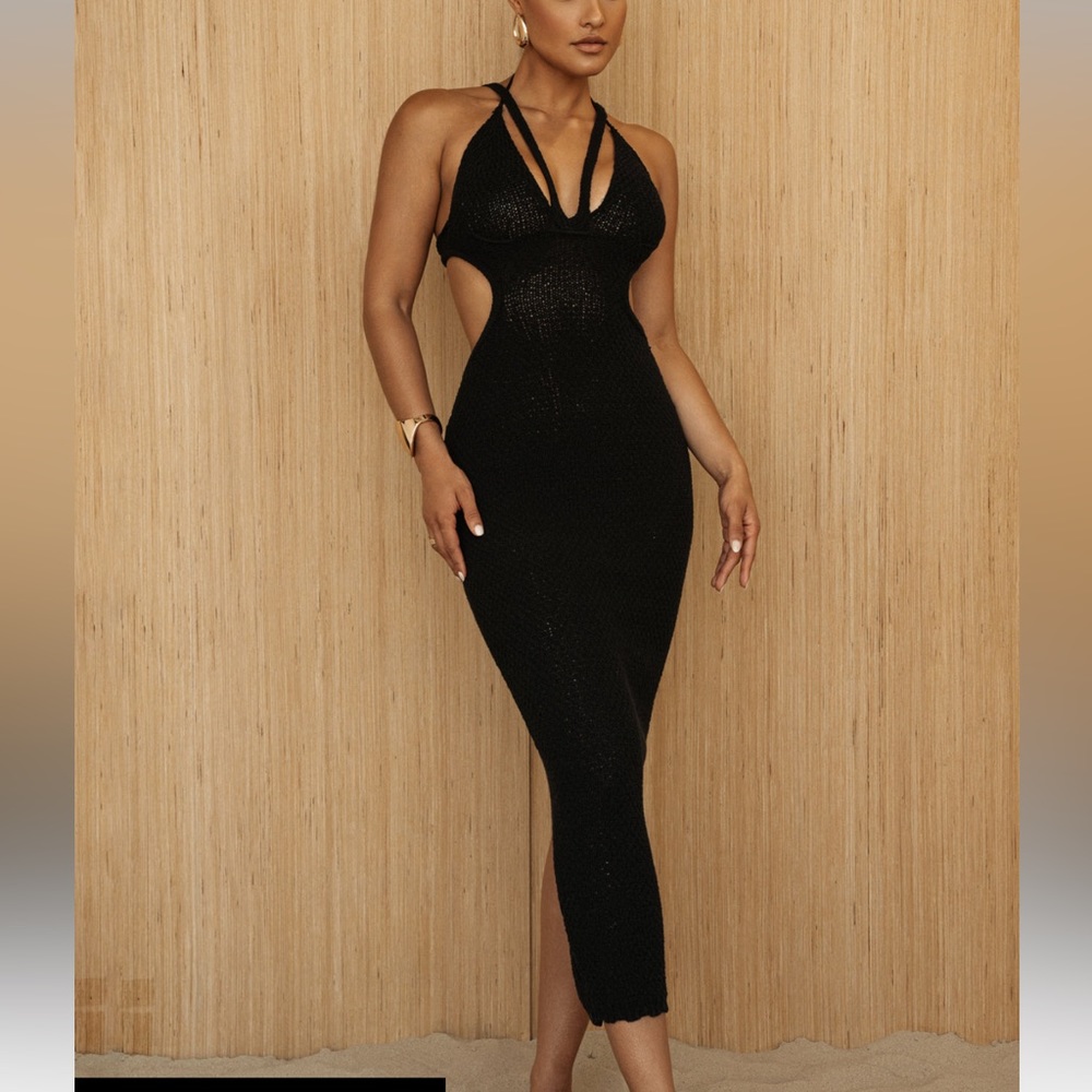 Black Cutout midi dress